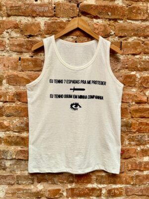 REGATA EU TENHO 7 ESPADAS +SÃO JORGE NAS COSTAS