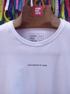 CAMISETA MOVIMENTO